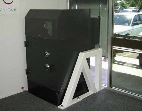 ATM anti-theft bollard